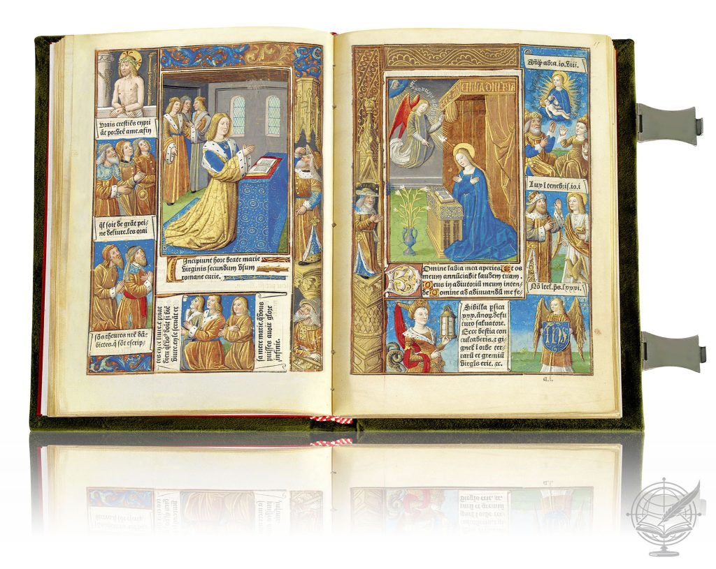 Open facsimile book of the Grandes Heures de Rouen (Bibliothèque Municipale de Rouen, Ms. Leber 155), bound in green velvet on wooden boards decorated with metal clasps. Folio 15 is shown.